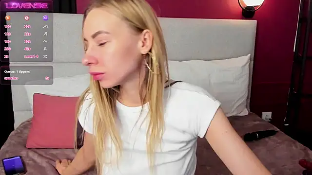 Snapshot of Diana_Garrett chatting on January 27, 5:36 am Diana Garrett online show from January 27, 5:36 am