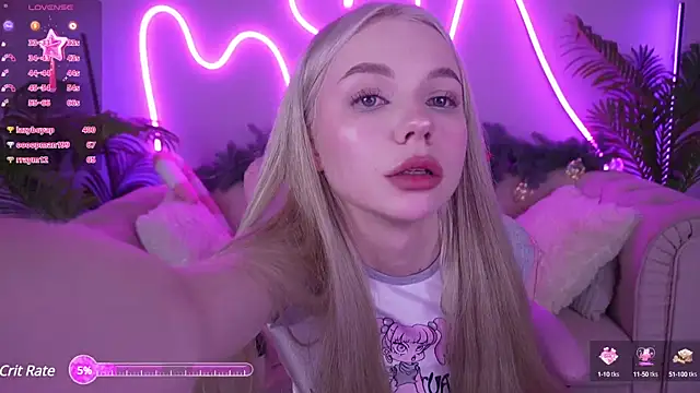 Snapshot of EviStar chatting on December 29, 11:40 am EviStar online show from December 29, 11:40 am