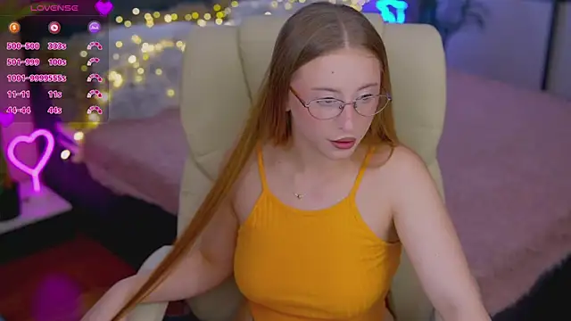 SilverrMoon online show from November 3, 8:32 pm