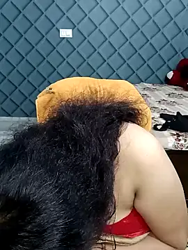 Snapshot of Cute-Raashii chatting on January 18, 11:55 pm Cute-Raashii online show from January 18, 11:55 pm