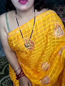 Snapshot of Cute-Raashii chatting on February 19, 5:27 pm Cute-Raashii online show from February 19, 5:27 pm