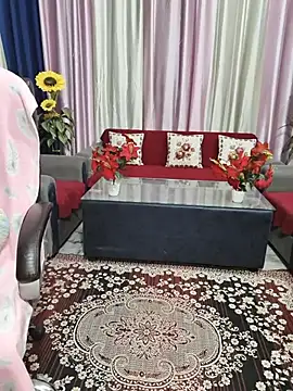 Snapshot of Cute-Raashii chatting on May 16, 11:36 pm Cute-Raashii online show from May 16, 11:36 pm