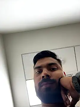 Snapshot of hotboysammy chatting on December 4, 6:11 am hotboysammy online show from December 4, 6:11 am