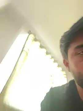 Snapshot of hotboysammy chatting on February 16, 8:21 am hotboysammy online show from February 16, 8:21 am