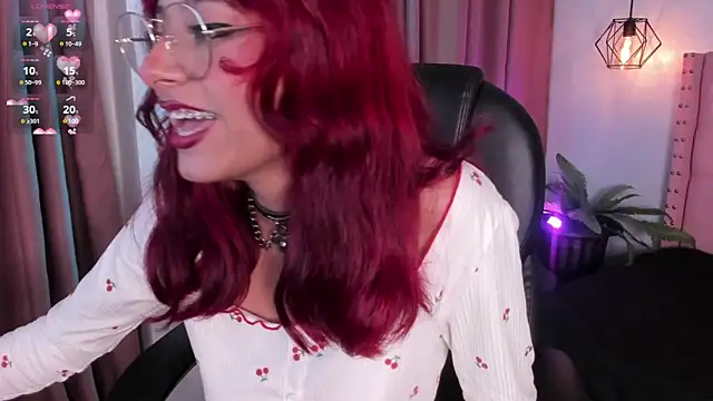 cloe  palmer online show from March 1, 3:16 pm