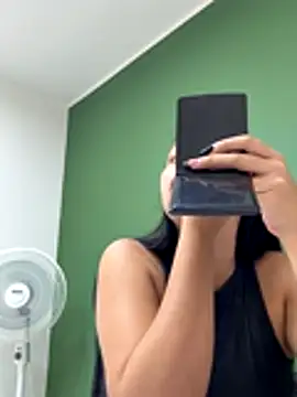 iiris  online show from November 7, 2:17 pm