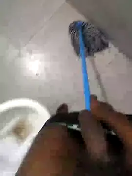 Snapshot of biggest_lund_ chatting on January 6, 5:16 pm biggest lund online show from January 6, 5:16 pm