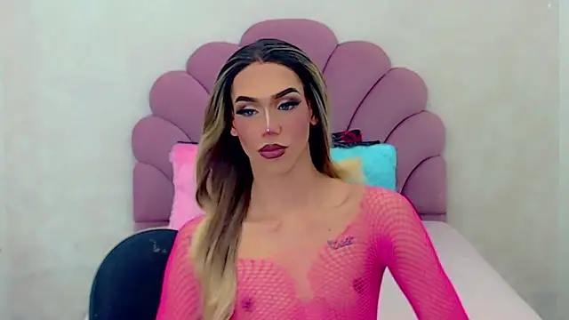 Snapshot of briana_sex32 chatting on March 3, 11:11 am briana sex32 online show from March 3, 11:11 am