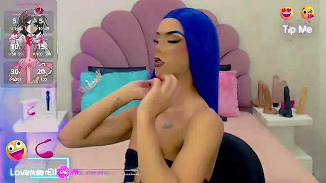 Snapshot of briana_sex32 chatting on October 23, 3:39 am briana sex32 online show from October 23, 3:39 am