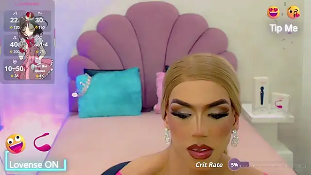 Snapshot of briana_sex32 chatting on October 24, 3:52 pm briana sex32 online show from October 24, 3:52 pm