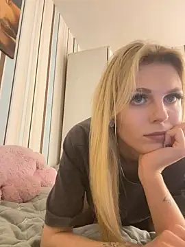 Liya my online show from January 20, 7:35 pm