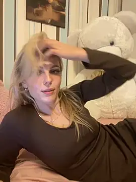 Liya my online show from October 13, 6:19 pm