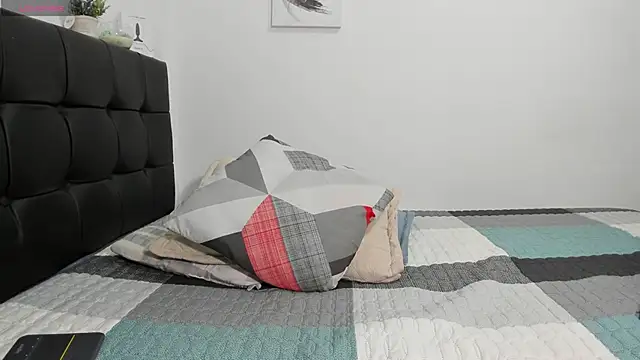 RoddyRich11 online show from January 22, 2:03 pm