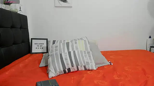 RoddyRich11 online show from March 7, 2:12 pm