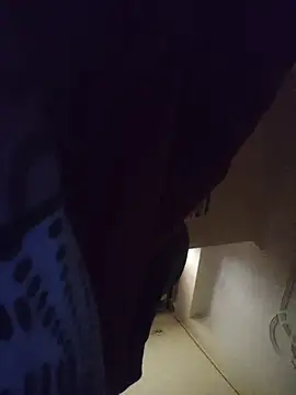 L9vefromAkhil online show from April 18, 4:05 am