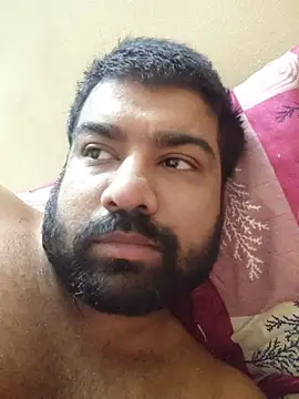 L9vefromAkhil online show from April 24, 10:39 am