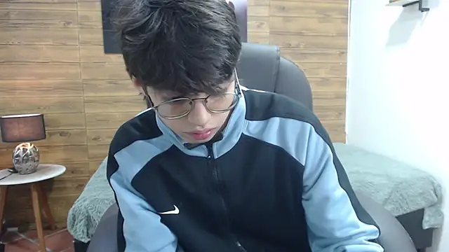 jhoellx online show from January 21, 12:29 pm