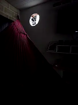 Snapshot of divertoooo chatting on February 3, 11:09 am divertoooo online show from February 3, 11:09 am