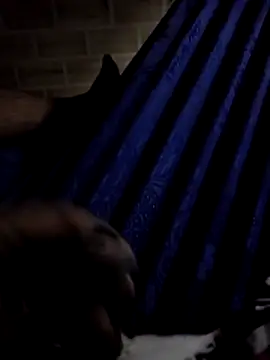 Snapshot of divertoooo chatting on February 7, 8:07 am divertoooo online show from February 7, 8:07 am