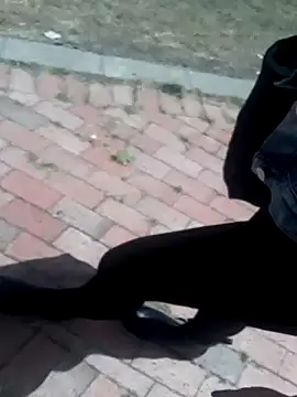 sophie banger online show from November 9, 4:49 pm