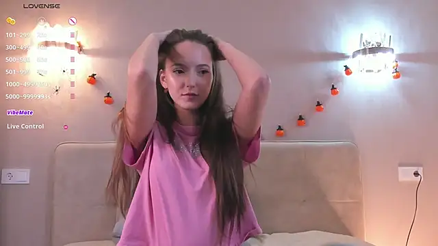 PetraBawden online show from November 17, 9:04 am