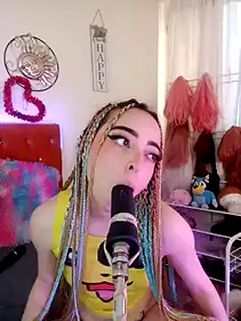 Snapshot of Yennastone chatting on December 31, 3:42 pm Yennastone online show from December 31, 3:42 pm