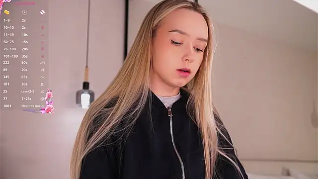 HollisBeckett online show from April 21, 1:07 am