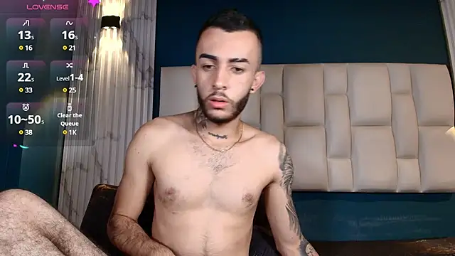 Marcelo ruiz  online show from March 11, 1:01 pm