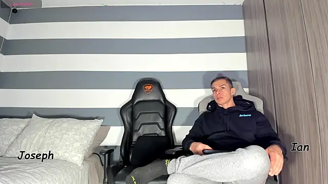 ianandjosephx online show from April 21, 11:27 am