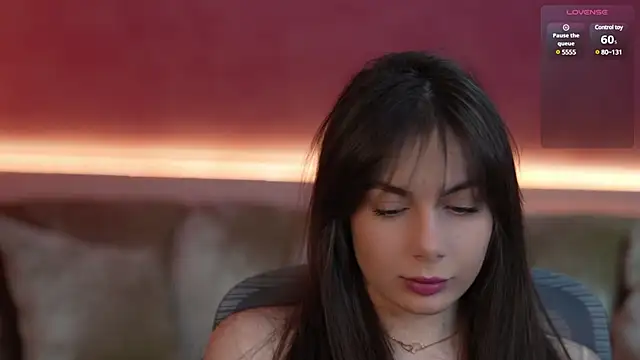 Snapshot of Alisa054 chatting on January 6, 4:36 am Alisa054 online show from January 6, 4:36 am