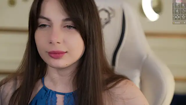 Snapshot of Alisa054 chatting on February 2, 5:32 am Alisa054 online show from February 2, 5:32 am