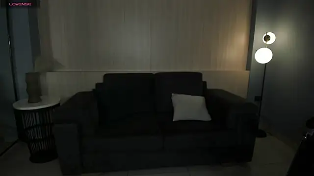 ChloePreston  online show from June 7, 11:03 am
