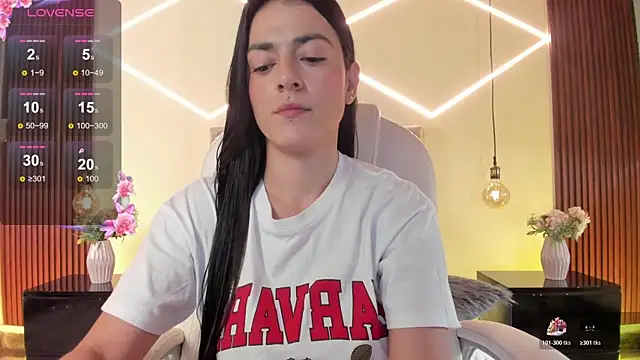 BellaClaiir online show from January 6, 1:59 pm