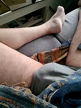 Snapshot of Bretoncool chatting on January 8, 12:58 pm Bretoncool online show from January 8, 12:58 pm