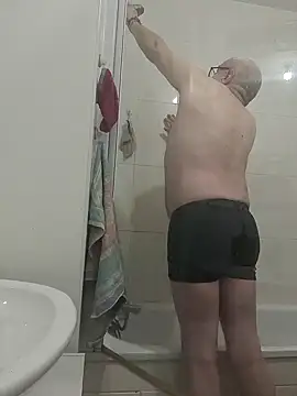 Snapshot of Bretoncool chatting on January 14, 11:10 am Bretoncool online show from January 14, 11:10 am