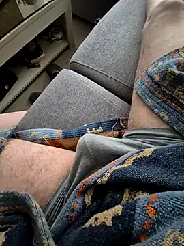 Snapshot of Bretoncool chatting on February 17, 3:42 pm Bretoncool online show from February 17, 3:42 pm