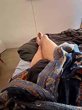 Snapshot of Bretoncool chatting on February 28, 2:31 pm Bretoncool online show from February 28, 2:31 pm