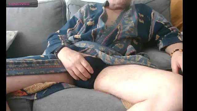 Snapshot of Bretoncool chatting on March 10, 1:32 pm Bretoncool online show from March 10, 1:32 pm