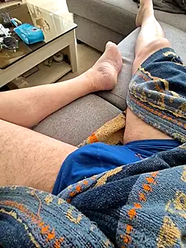 Snapshot of Bretoncool chatting on March 18, 12:36 pm Bretoncool online show from March 18, 12:36 pm