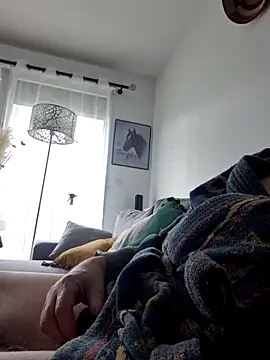 Snapshot of Bretoncool chatting on March 19, 12:12 pm Bretoncool online show from March 19, 12:12 pm