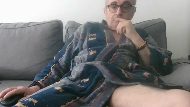 Snapshot of Bretoncool chatting on November 2, 10:28 am Bretoncool online show from November 2, 10:28 am