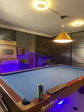 LeoSalvatore  online show from March 2, 10:48 pm