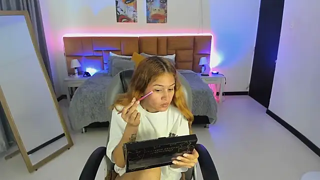 Tamy edwards online show from March 18, 8:01 pm