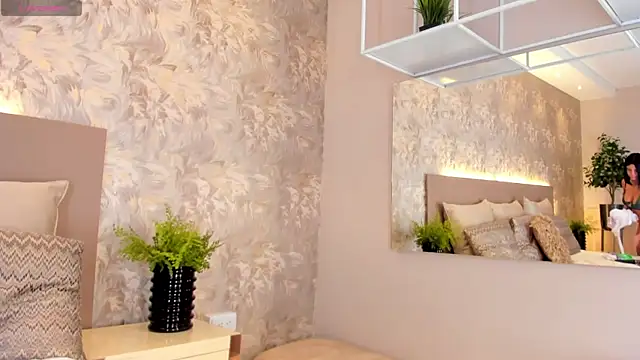 Snapshot of JadaKai chatting on January 14, 3:53 am JadaKai online show from January 14, 3:53 am