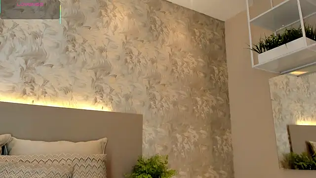 Snapshot of JadaKai chatting on October 10, 11:26 pm JadaKai online show from October 10, 11:26 pm