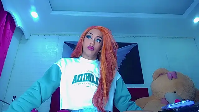 NahomiCamper online show from January 13, 10:04 pm