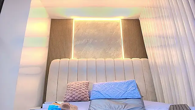 kata hazel online show from February 21, 7:15 pm