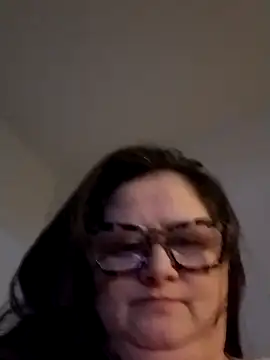 Snapshot of staceysmomfow chatting on January 21, 5:16 am staceysmomfow online show from January 21, 5:16 am