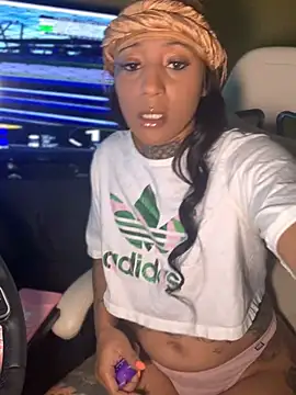 CrownedNyaries online show from February 25, 2:44 pm