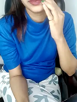 Barbie-Queen2 online show from January 25, 4:13 pm